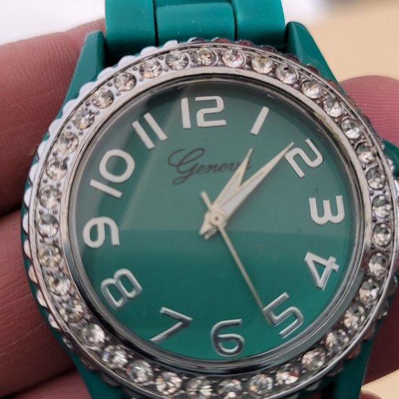 Geneva Watch Lot of 5 Blue Green Silicone Bands Untested No Batteries For Parts - Picture 10 of 15